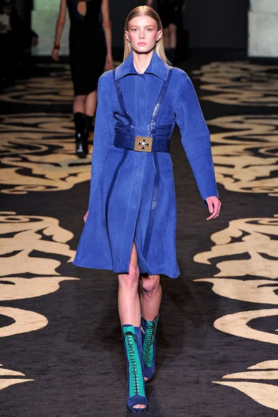 Look 34
